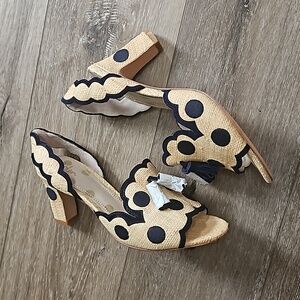 Boden Tan and Black Scalloped Sandals